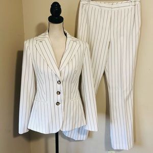 Larry Levine 2-Pc Pants Suit
